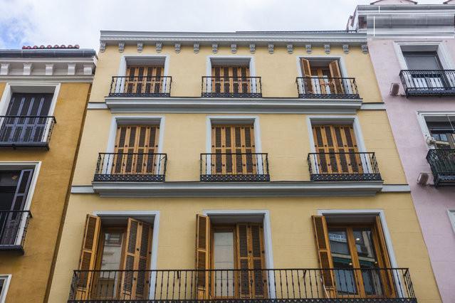 Apartamentos Carretas-Sol 2 Madrid Exterior photo